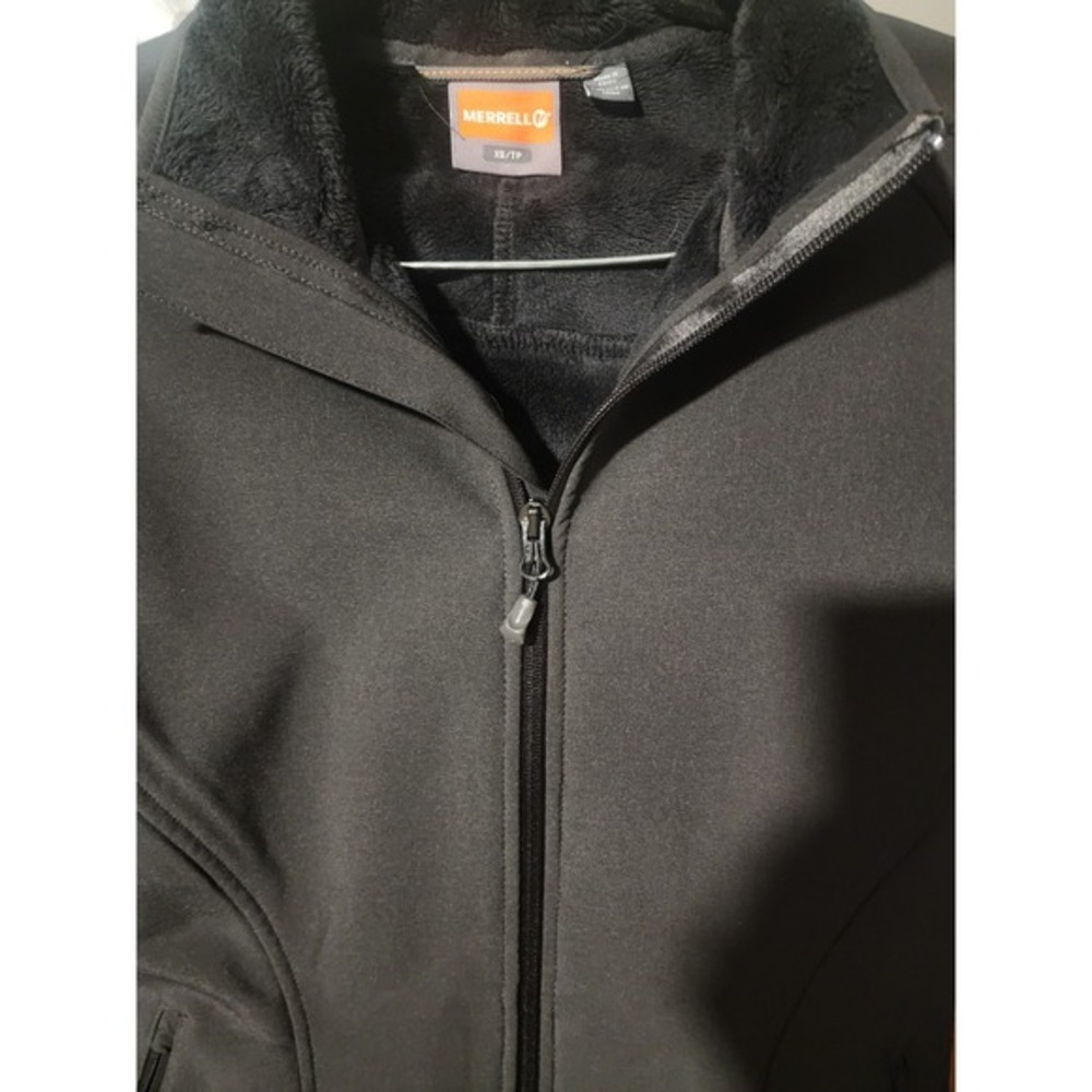 Merrell Black Softshell Jacket Wind And Water Res… - image 3